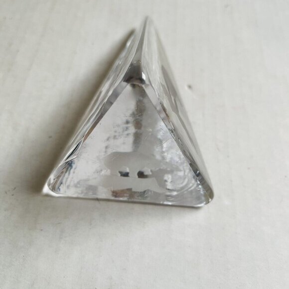 Paperweight Glass Pyramid Bear On The Lake Etched On Three Sides Home Decor - Picture 5 of 5